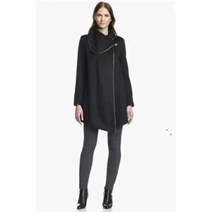 Betsey Johnson Women's Size‎ Small Brushed Wool Drape Coat Black